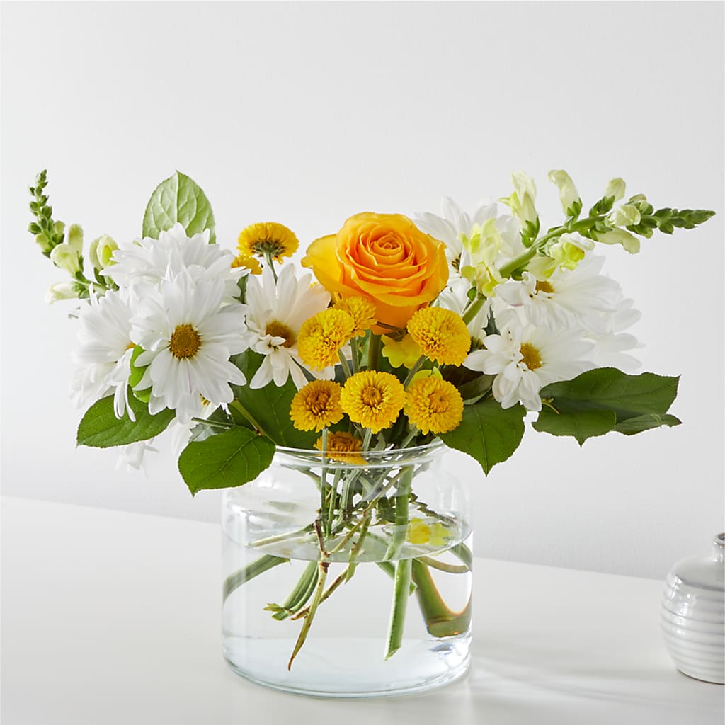 Sun Salutation Bouquet – MIDTOWN FLORIST, Kenosha WI