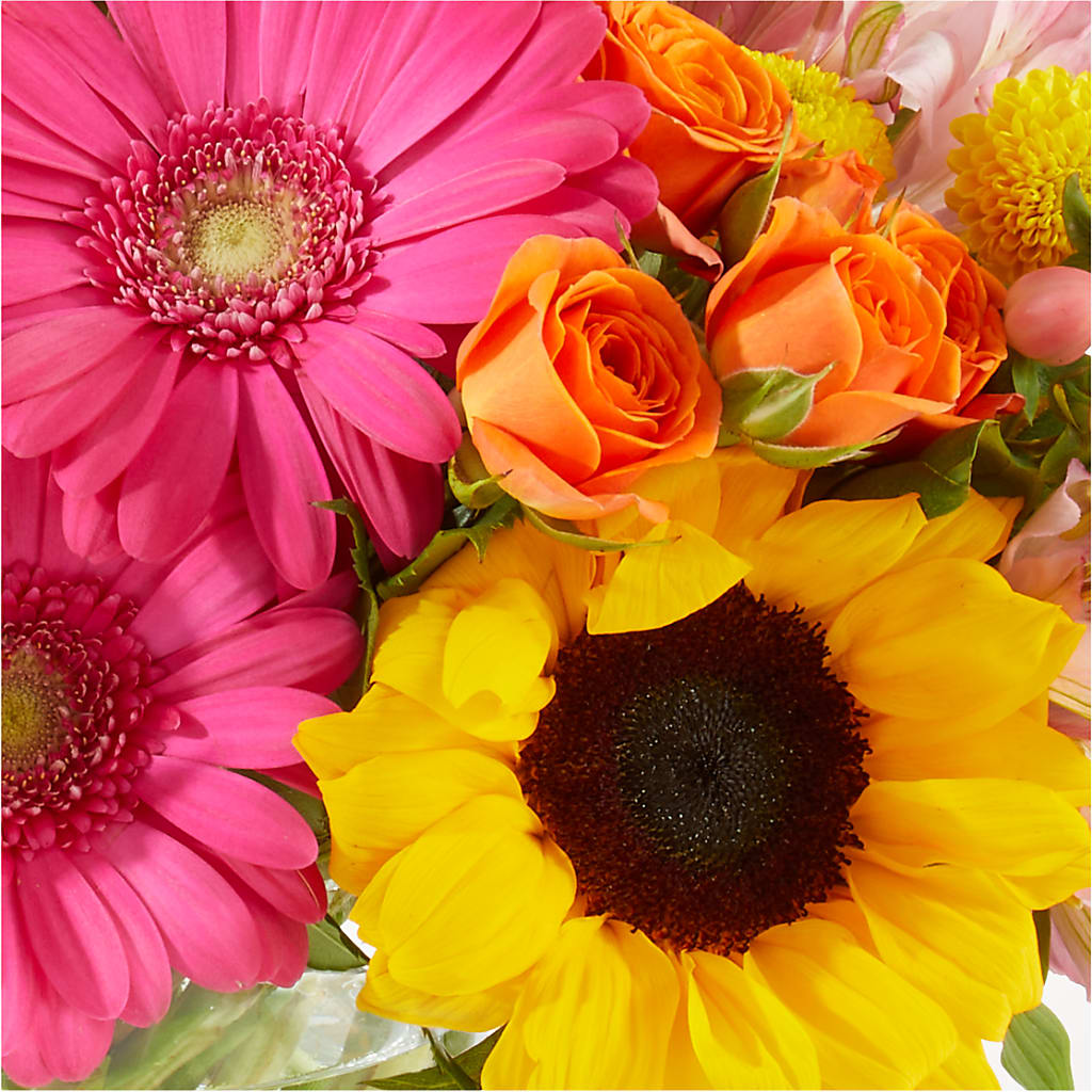 Florist Original Mixed Bouquet – MIDTOWN FLORIST, Kenosha WI