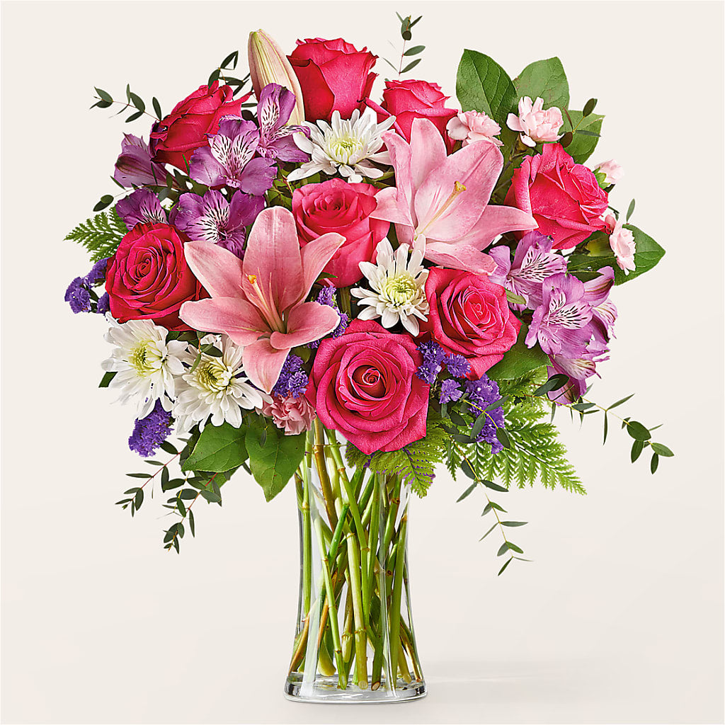 Lace & Pearls Bouquet – MIDTOWN FLORIST, Kenosha WI
