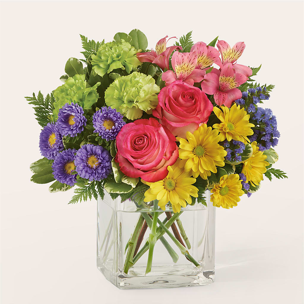 Candy Jar Bouquet – MIDTOWN FLORIST, Kenosha WI