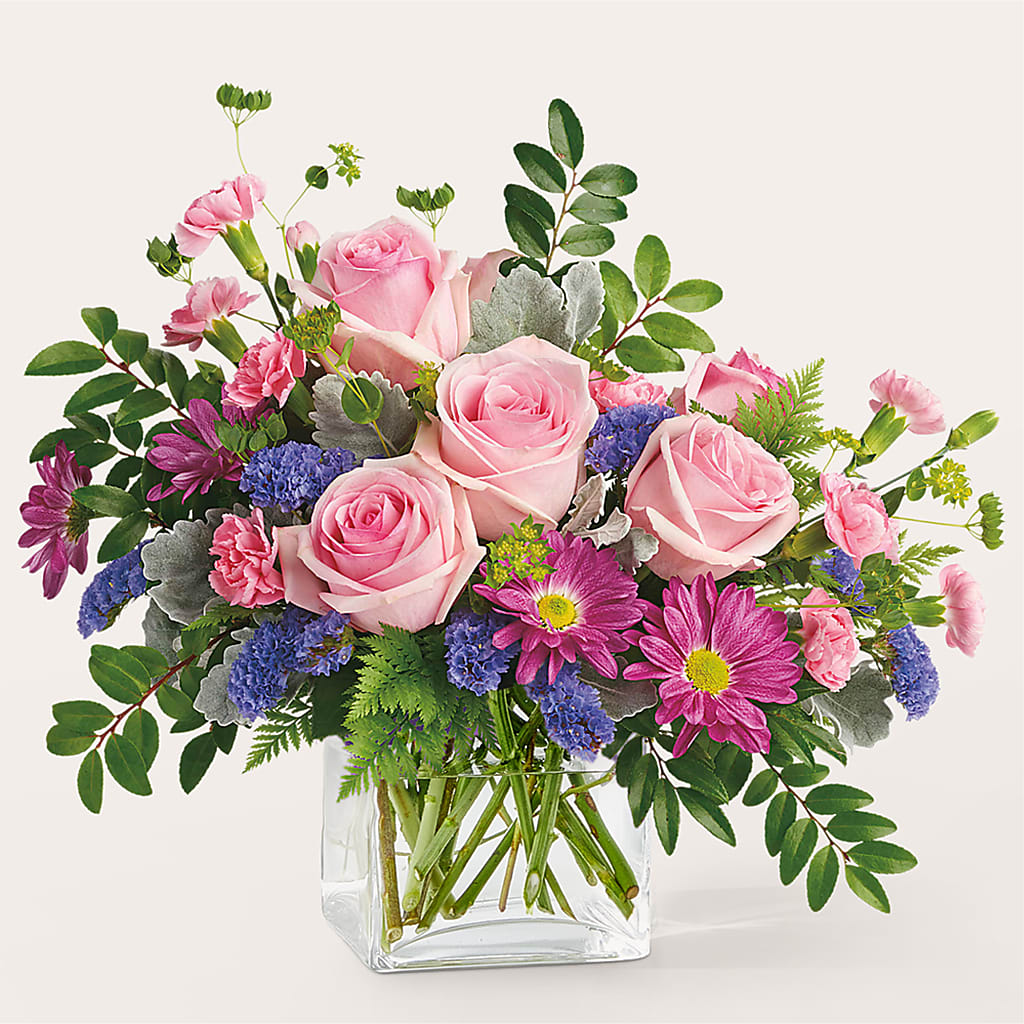 Starlet Bouquet – MIDTOWN FLORIST, Kenosha WI