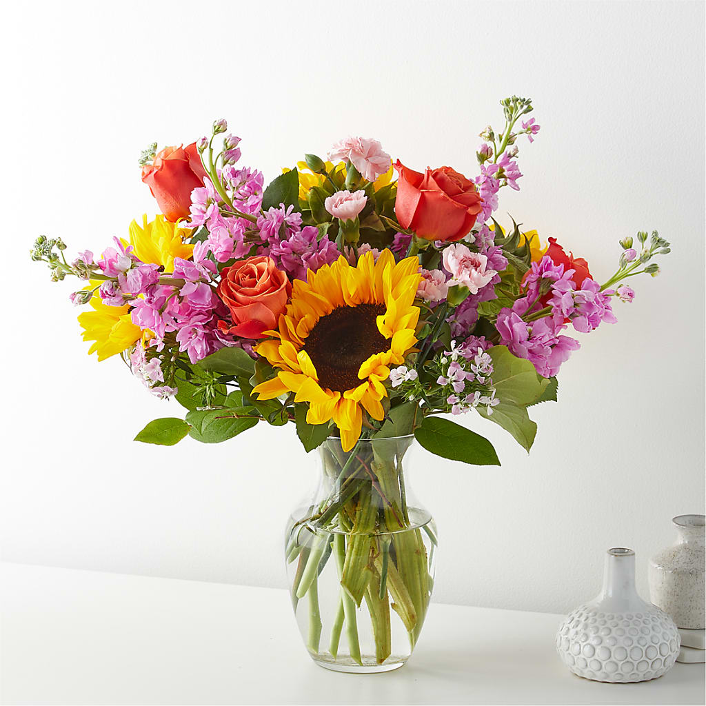 Yellow Brick Road Bouquet – MIDTOWN FLORIST, Kenosha WI