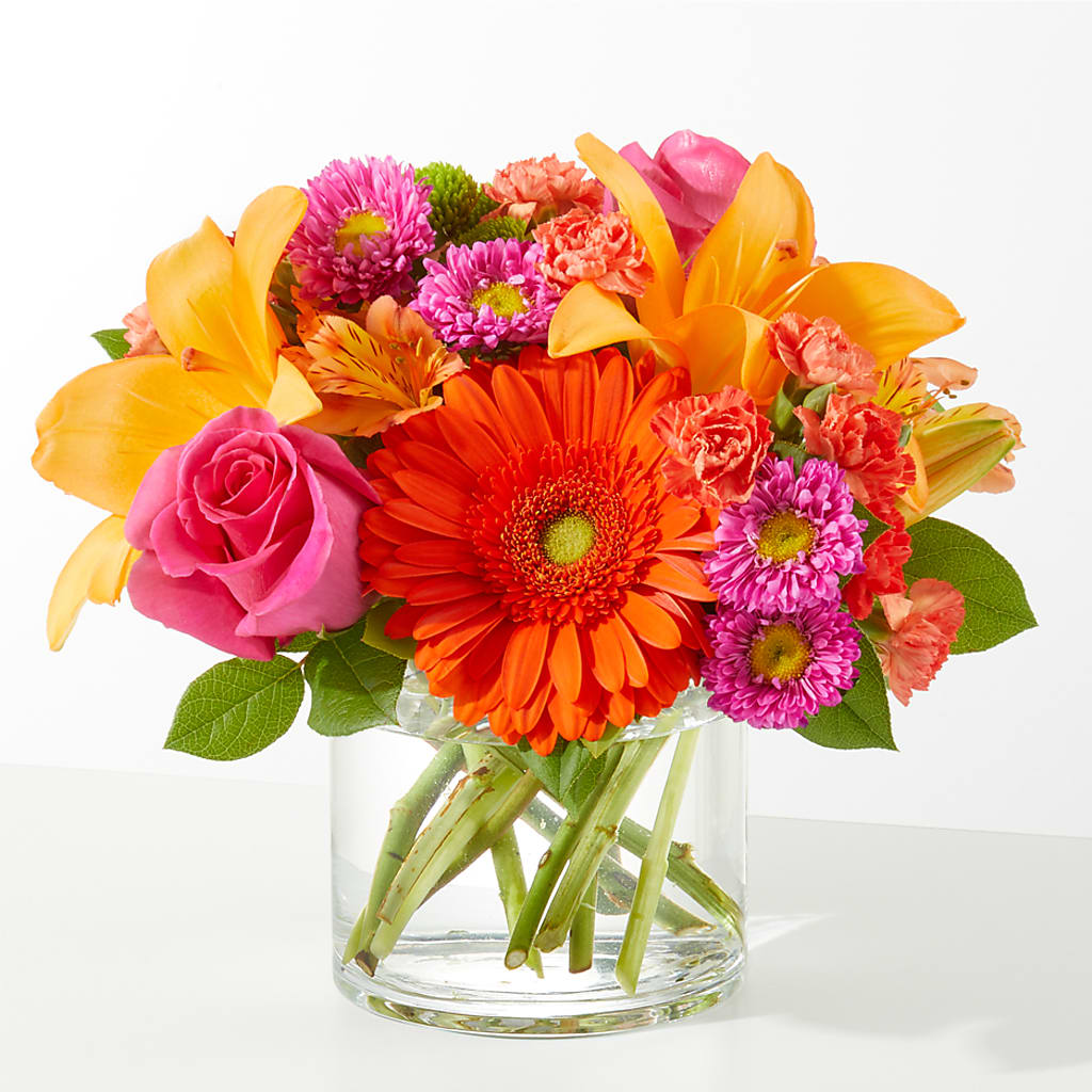 Soiree Bouquet – MIDTOWN FLORIST, Kenosha WI