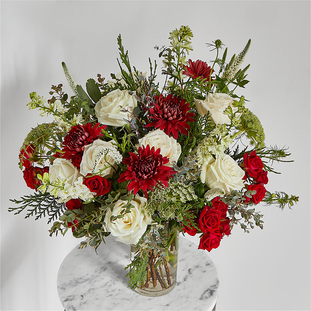 Favorite Traditions Bouquet – Aiello Mid-town Florist, Kenosha WI