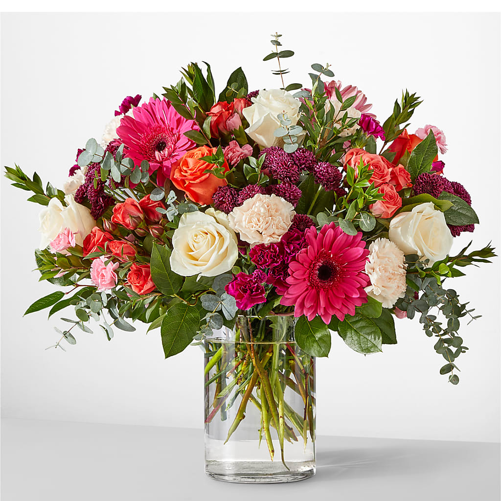 Smell the Roses Bouquet – MIDTOWN FLORIST, Kenosha WI