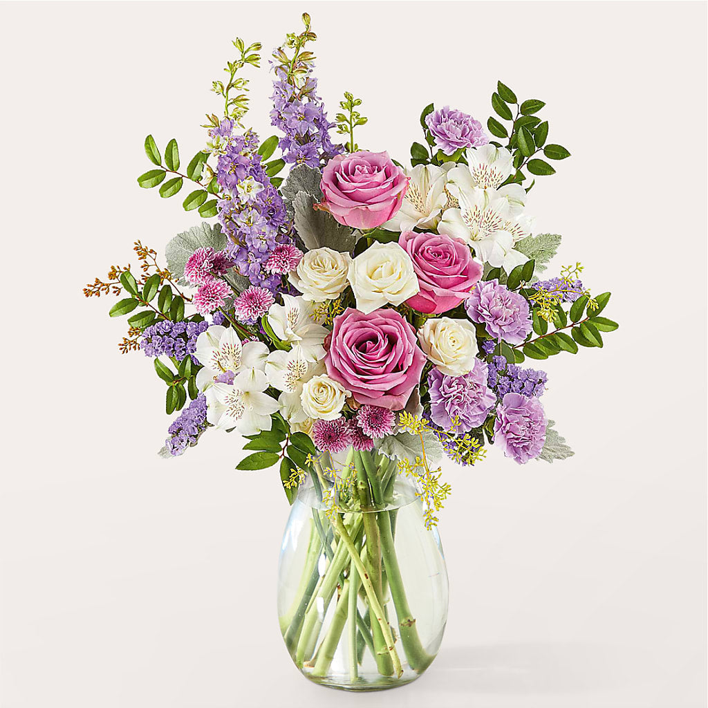 Lucky Me Bouquet –  Aiello Mid-town Florist Inc, Kenosha WI