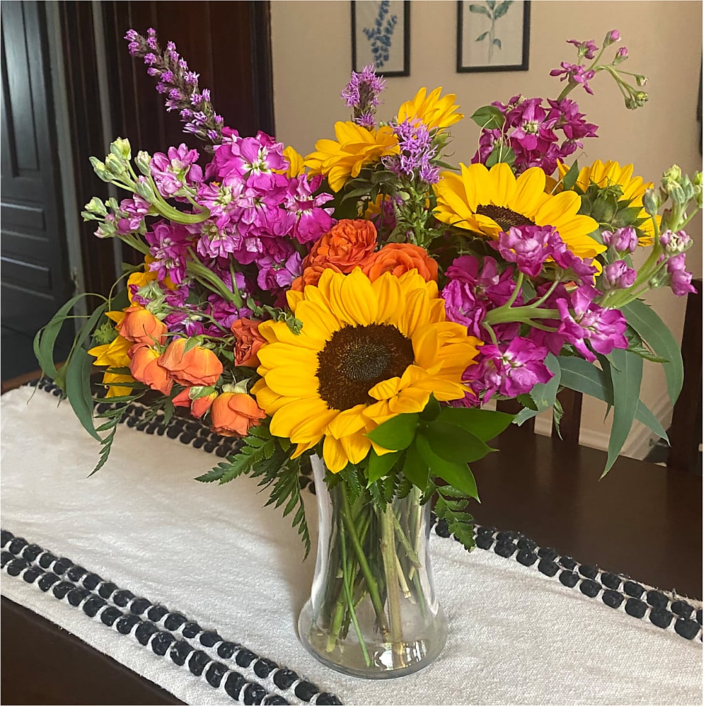 Rays of Life Bouquet –  Aiello Mid-town Florist, Kenosha WI