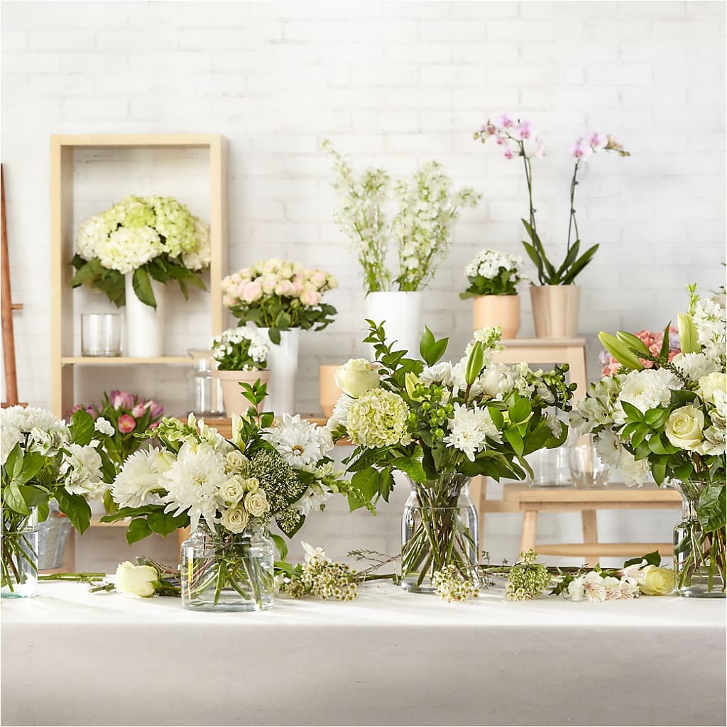 Classic Ivory – A Florist Original –  Aiello Mid-town Florist, Kenosha WI