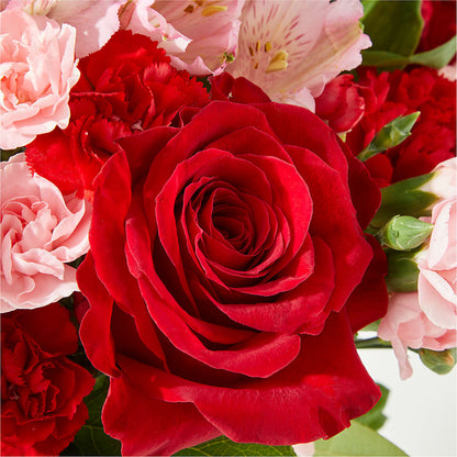Candy Kisses Bouquet –  Aiello Mid-town Florist, Kenosha WI