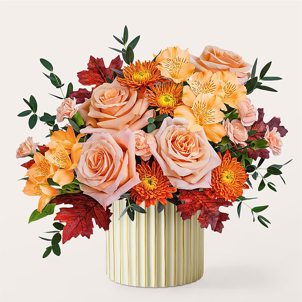 Spiced Latte Bouquet with Ivory Vase –  Aiello Mid-town Florist Inc, Kenosha WI