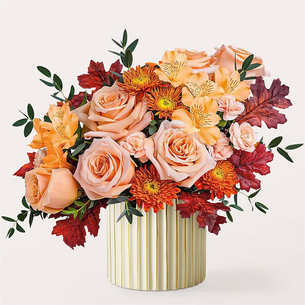 Spiced Latte Bouquet with Ivory Vase –  Aiello Mid-town Florist Inc, Kenosha WI