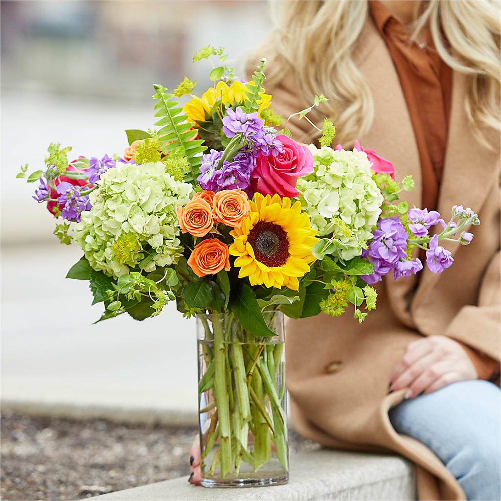 Vibrant Greetings Bouquet –  Aiello Mid-town Florist, Kenosha WI