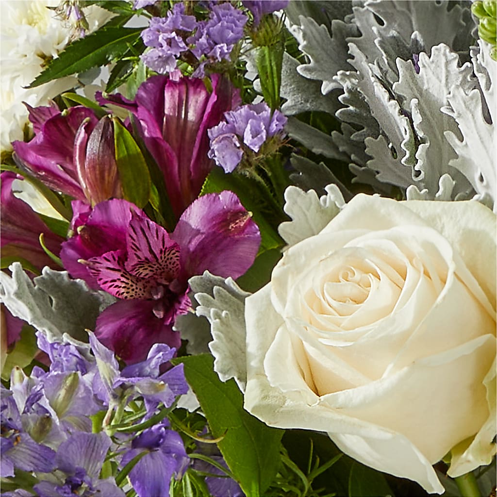 Shooting Star Bouquet –  Aiello Mid-town Florist INC, Kenosha WI