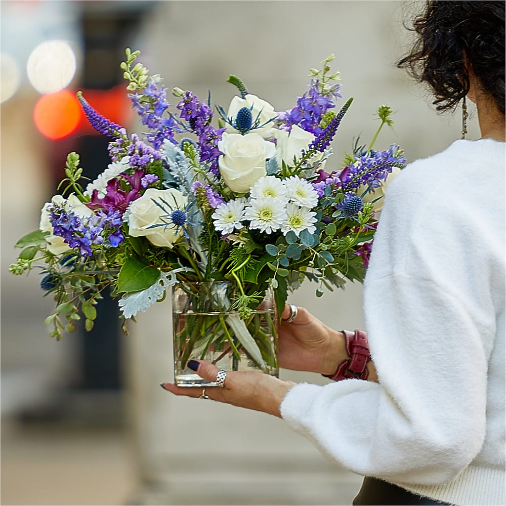 Shooting Star Bouquet –  Aiello Mid-town Florist INC, Kenosha WI