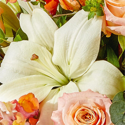 Grapefruit Splash Bouquet –  Aiello Mid-town Florist, Kenosha WI
